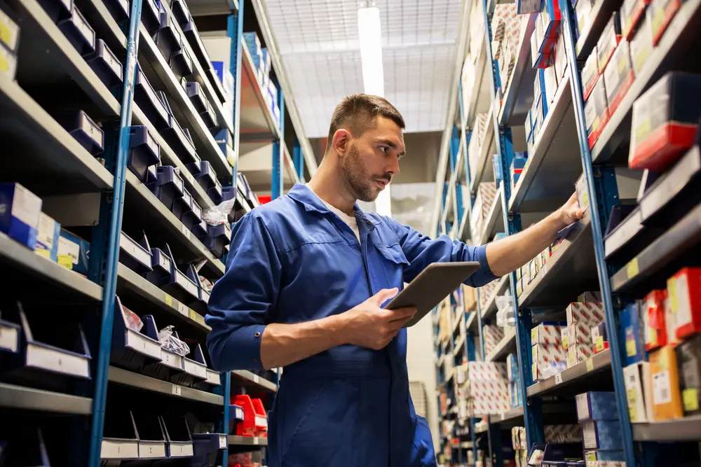 jobs, career openings, job listings, careers, manufacturing, assembling, painting, blasting, material handling, shipping, receiving, engineering, accounting, purchasing, parts picking