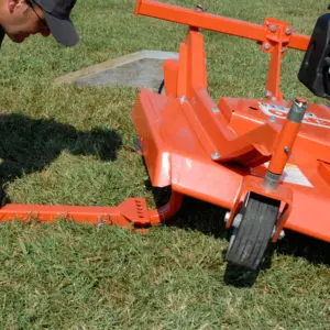 Cyclone C30-CE5H grooming mowers