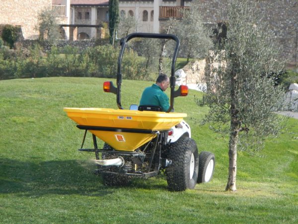 Turbo-Hop 303 pendular spreaders