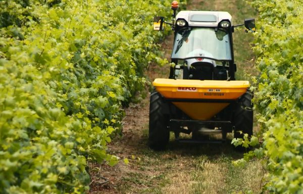 Turbo-Hop 303 pendular spreaders